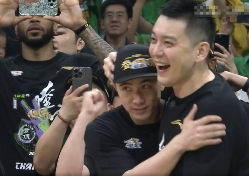 开云体育app下载-杨鸣下课，最大输家只有一个！这次恐怕辽篮谁来都留不住赵继伟了